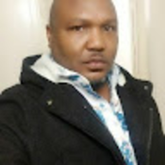 Meet your Posher, Roger - Picture 1 of 1